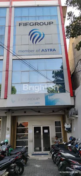 RUKO 3 LT STRATEGIS TENGAH KOTA TRAFFIC RAMAI SRIWIJAYA SEMARANG