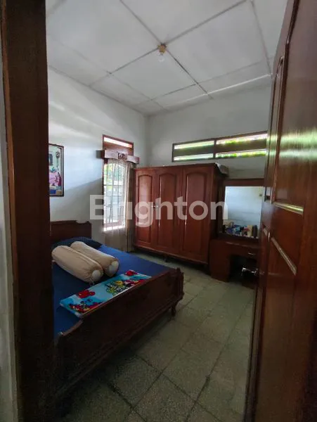 image RUMAH LAMA DEKAT MASJID NURUL ASRI DI KARANGGAYAM CATUR TUNGGAL DEPOK SLEMAN (7)