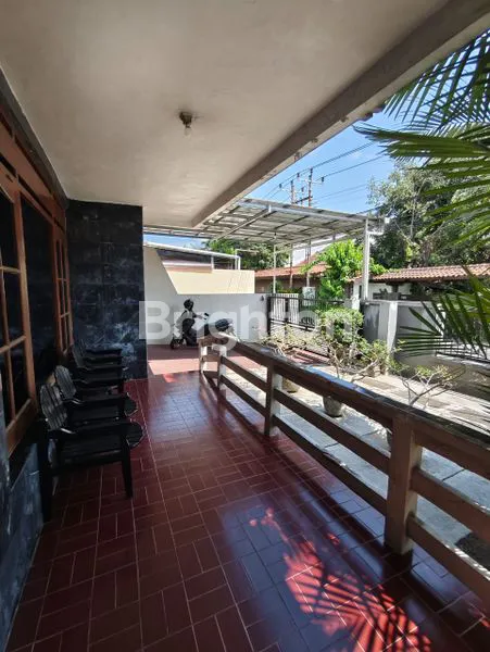 image RUMAH LAMA DEKAT MASJID NURUL ASRI DI KARANGGAYAM CATUR TUNGGAL DEPOK SLEMAN (2)