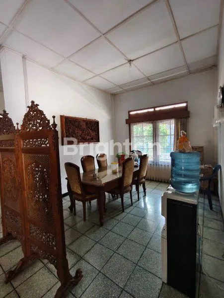 image RUMAH LAMA DEKAT MASJID NURUL ASRI DI KARANGGAYAM CATUR TUNGGAL DEPOK SLEMAN (4)