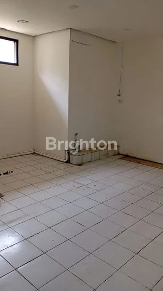 image DISEWAKAN RUANG USAHA DI MAINROAD JL. GATOT SUBROTO, BANDUNG (3)