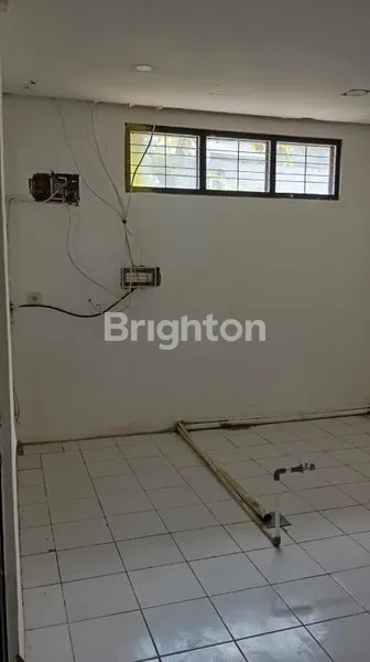 image DISEWAKAN RUANG USAHA DI MAINROAD JL. GATOT SUBROTO, BANDUNG (8)