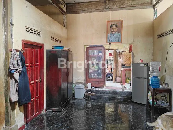 image RUMAH TANAH LUAS LOKASI STRATEGIS TENGAH KOTA KEDIRI (3)