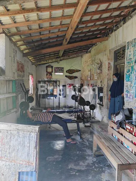 image RUMAH TANAH LUAS LOKASI STRATEGIS TENGAH KOTA KEDIRI (8)