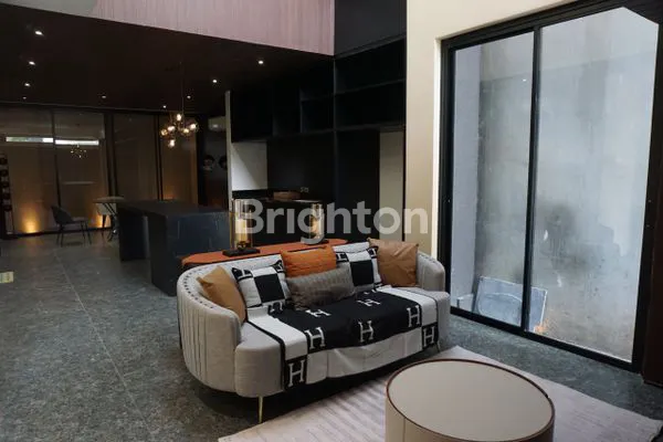 image RUMAH NEW GRESS, MEWAH, BERKUALITAS DENGAN HARGA TERJANGKAU, PAKUWON INDAH (2)