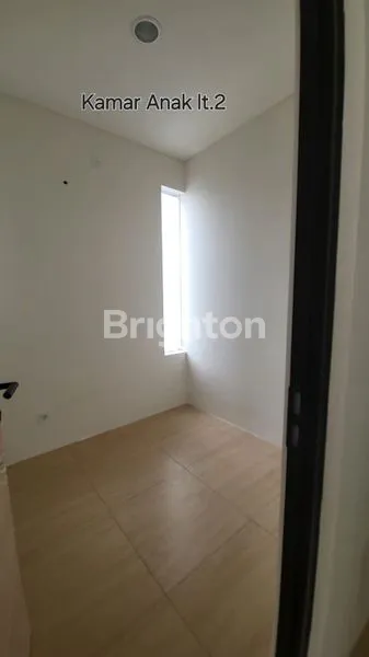 image RUMAH CANTIK MINIMALIS 2 LANTAI CENDANA ESSENCE LIPPO KARAWACI BARAT DEKAT UPH (4)