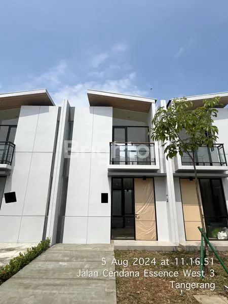 image RUMAH CANTIK MINIMALIS 2 LANTAI CENDANA ESSENCE LIPPO KARAWACI BARAT DEKAT UPH (1)