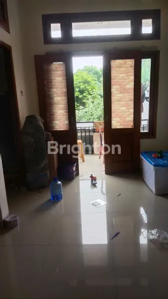 image RUMAH MODERN DI MUSTIKA JAYA BEKASI (5)