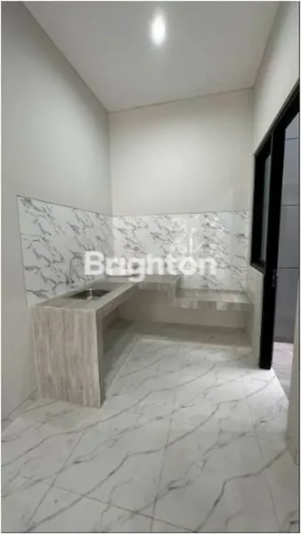 image RUMAH MINIMALIS 2 LANTAI MEDOKAN ASRI UTARA (2)