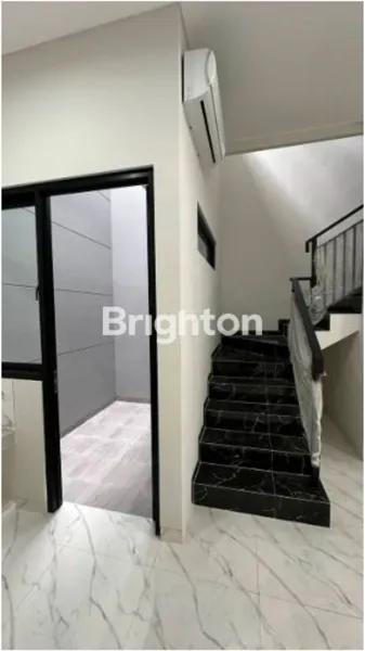 image RUMAH MINIMALIS 2 LANTAI MEDOKAN ASRI UTARA (3)