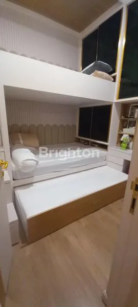 image RUMAH MEWAH 3 LANTAI , KANTOR& GUDANG SIAP HUNI FULL FURNITURE CLUSTER PASADENA (7)