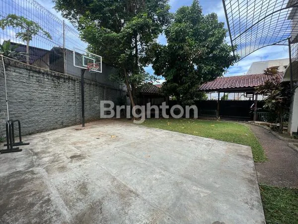 image RUMAH MEWAH BAGUS SIAP HUNI KAMPUNG RAMBUTAN JAKARTA TIMUR (6)