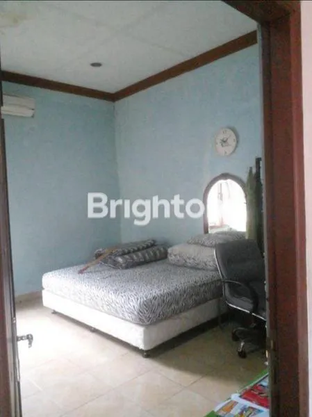 image RUMAH DI DEKAT BINUS ANGGREK HARGA DIBAWAH PASARAN STRATEGIS COCOK UNTUK USAHA KOSAN (4)