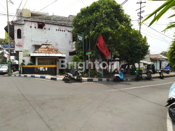 image RUMAH PUSAT KOTA, COCOK UTK USAHA (1)