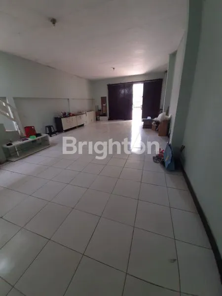 image RUMAH 1,5 LANTAI SIAP HUNI FAJAR INDAH SOLO DEKAT PINTU TOL (3)