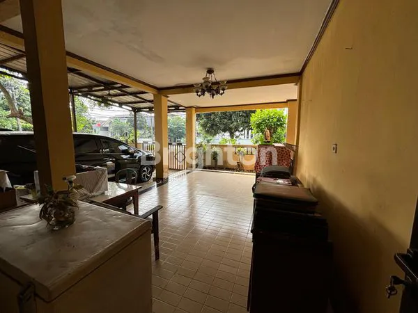 image RUMAH HOOK TERAWAT STRATEGIS DI CINERE (6)