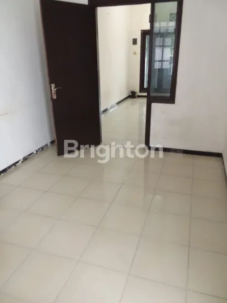 image RUMAH TAMAN WIGUNA SIAP HUNI ONE GATE SYSTEM, DEKAT KAMPUS UPN (5)