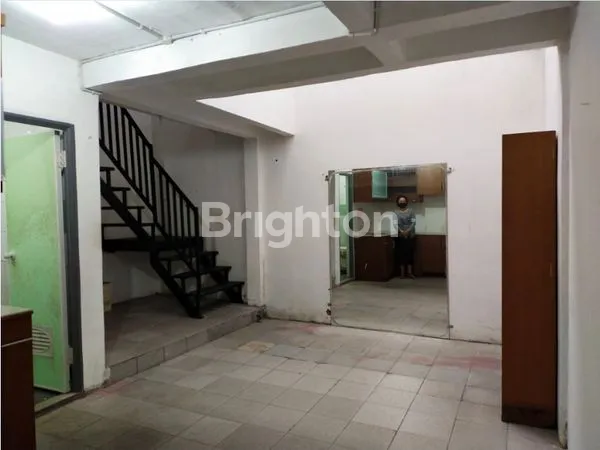 image RUMAH STRATEGIS DI MAMPANG, LT 115M² SHM (6)