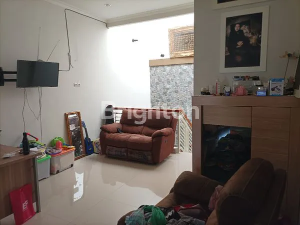 image RUMAH SEBUKU SULFAT BLIMBING MALANG (7)