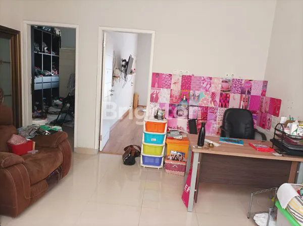 image RUMAH SEBUKU SULFAT BLIMBING MALANG (4)