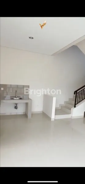 image HUNIAN DENGAN SUASANA VILLA DAN PEMANDANGAN SUNGAI DI CIMANGGIS  (4)