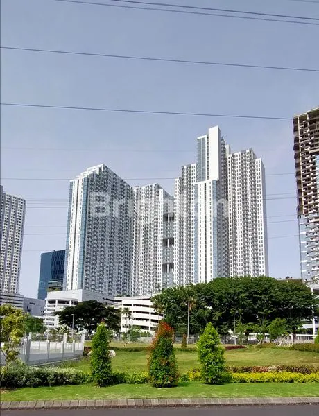 image ANDERSON 2BR LANTAI RENDAH FULL FURNISHED (1)