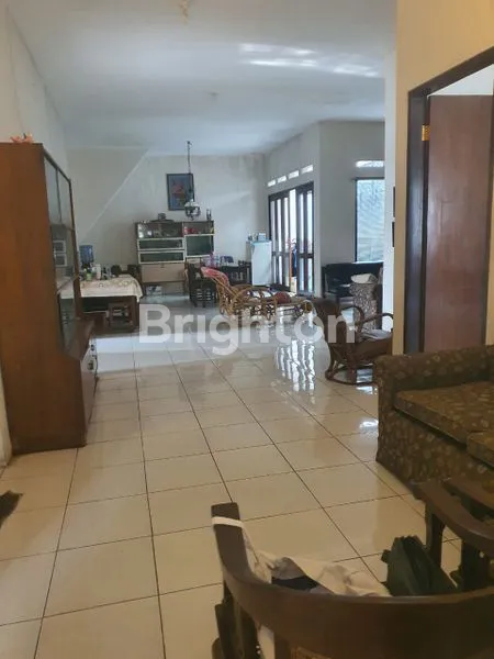 image RUMAH HUNI ASRI NYAMAN DAN LUAS DEKAT DENGAN STASIUN BATU TULIS (3)