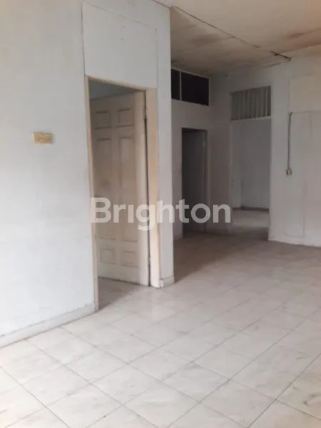 image RUMAH VILLA  (4)