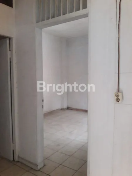 image RUMAH VILLA  (5)