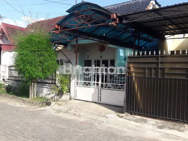 image RUMAH VILLA  (1)