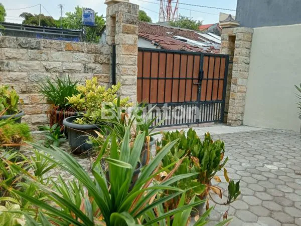 image MUNGIL & ASRI DI TENGAH KOTA (2)