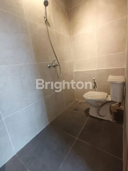 image RUMAH MODERN SIAP HUNI DI DURI KEPA, JAKARTA BARAT (6)