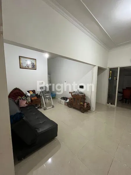 image RUMAH DI SEWA JLN JUANDA 8  (2)