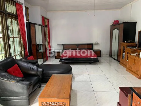 image RUMAH NYAMAN BERSIH TERAWAT DI PUSAT KOTA (4)