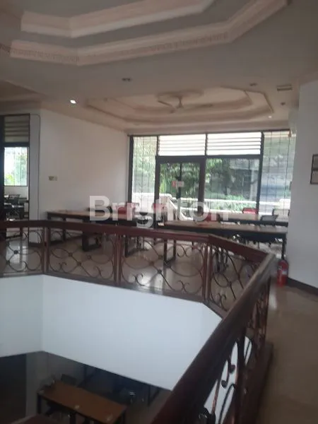 image RUMAH DI JALAN RAYA COCOK UNTUK USAHA/KANTOR DI TEROGONG CILANDAK BARAT (4)