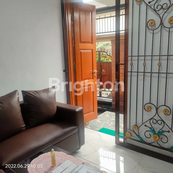 image DIJUAL RUMAH DI PEMARON MUNGGU KOMPLEK VILLA SANGAT BAGUS UNTUK HUNIAN ATAUPUN UNTUK INVESTASI BISNIS (6)