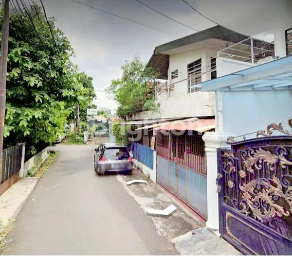 image RUMAH PULO ASEM RAWA MANGUN 2 LANTAI POSISI HOOKJAKARTA TIMUR (3)