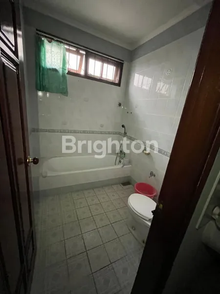 image RUMAH MANYAR TIRTOYOSO LEBAR 10 STRATEGIS DEKAT KERTAJAYA, GALAXY MALL (7)