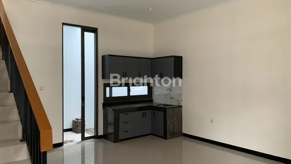 image DISEWAKAN RUMAH BARU MINIMALIS DI TKI V (2)