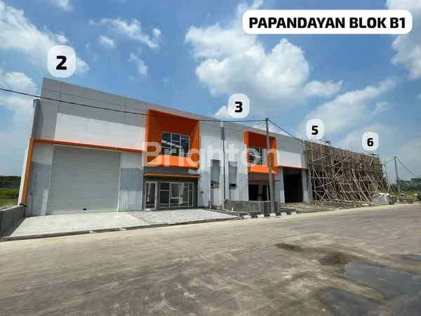 PERGUDANGAN ECO BUSINESS PARK DI KOMPLEK. PERGUDANGAN MODERN RASA VILLA