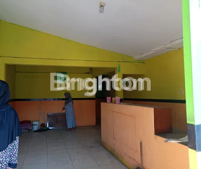 KIOS BEKAS DEPOT DI TAMAN SEPANJANG SIDOARJO