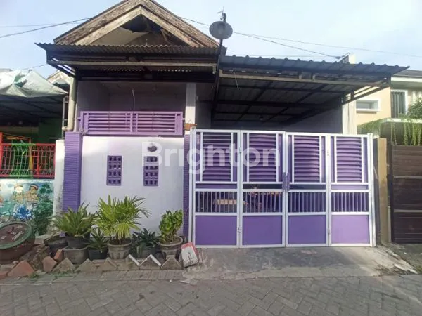 image RUMAH AREA GRAHA SURYANATA, SURABAYA (1)
