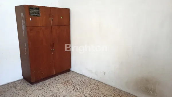 image PACAR KEMBANG HITUNG TANAH BUTUH RENOVASI SIAP BANGUN (4)