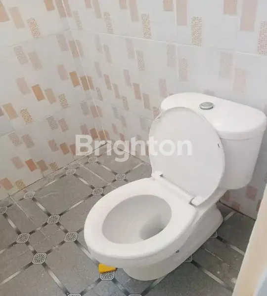 image RUMAH AREA GRAHA SURYANATA, SURABAYA (4)