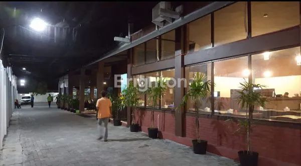 image ARIEF RAHMAN HAKIM NOL JALAN UTAMA SURABAYA TIMUR (2)