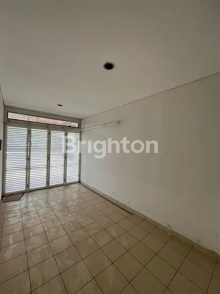 image RUMAH SUMMARECON BEKASI, DEKAT MALL, PINTU TOL KONSEP MODERN DI PUSAT KOTA BEKASI (3)