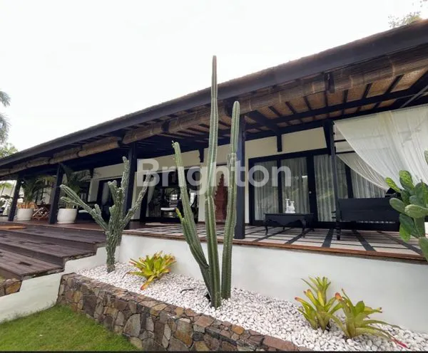 image VILLA MEWAH DI CANGGU (8)