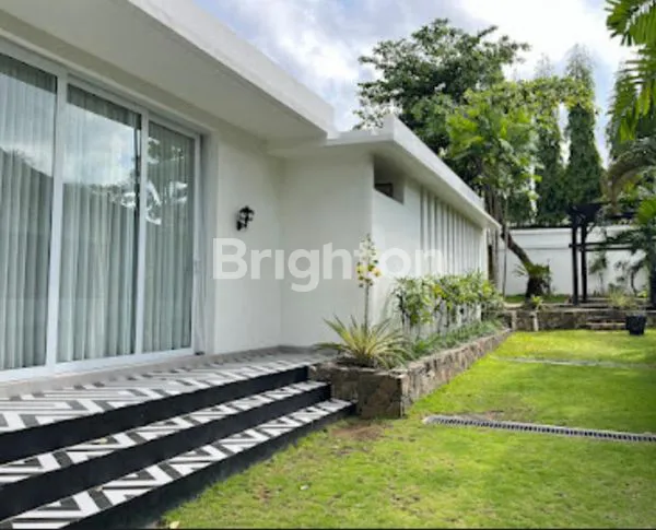 image VILLA MEWAH DI CANGGU (3)