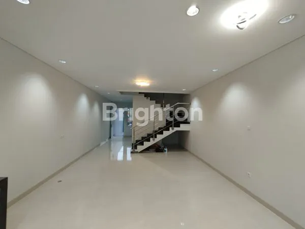 image RUMAH BARU .MERUYA  UTARA KEMBANGAN (4)