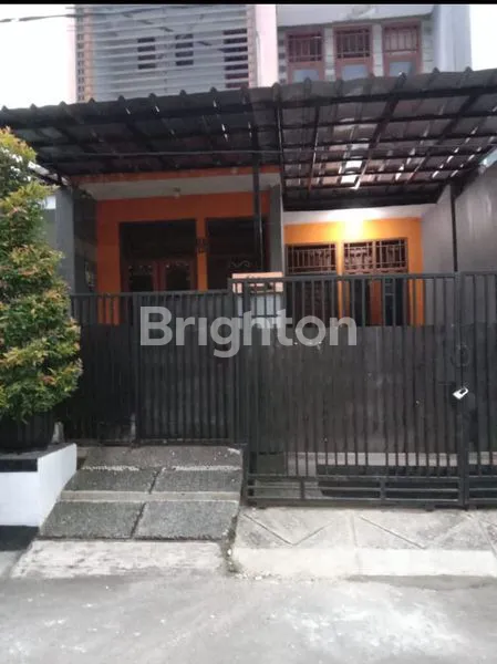 RUMAH RAPI SIAP HUNI VILLA MUTIARA SERPONG PONDOK JAGUNG